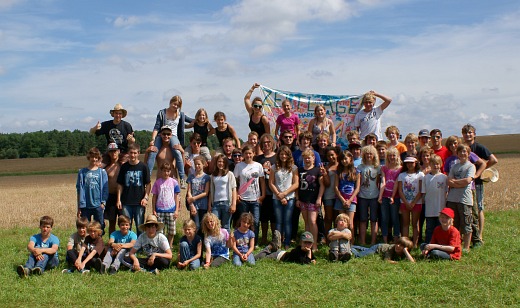 [Gruppenfoto vom Zeltlager 2011]