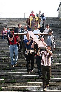 Foto vom Weltjugendtagskreuz an der Steintribüne
