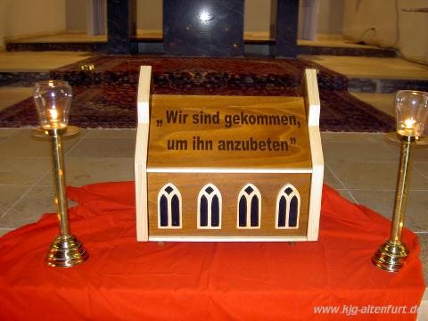 [Foto: Weltjugendtagsschrein]